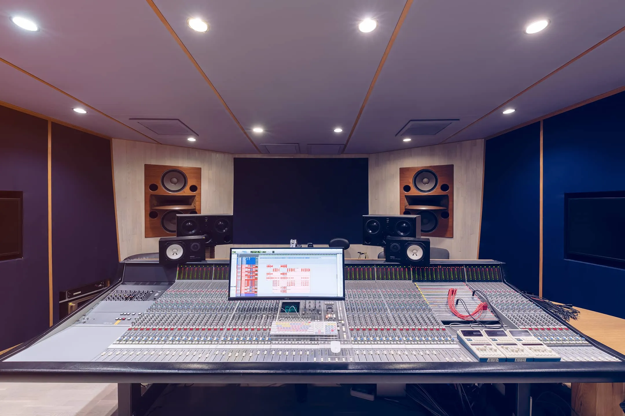 Studio photo 1